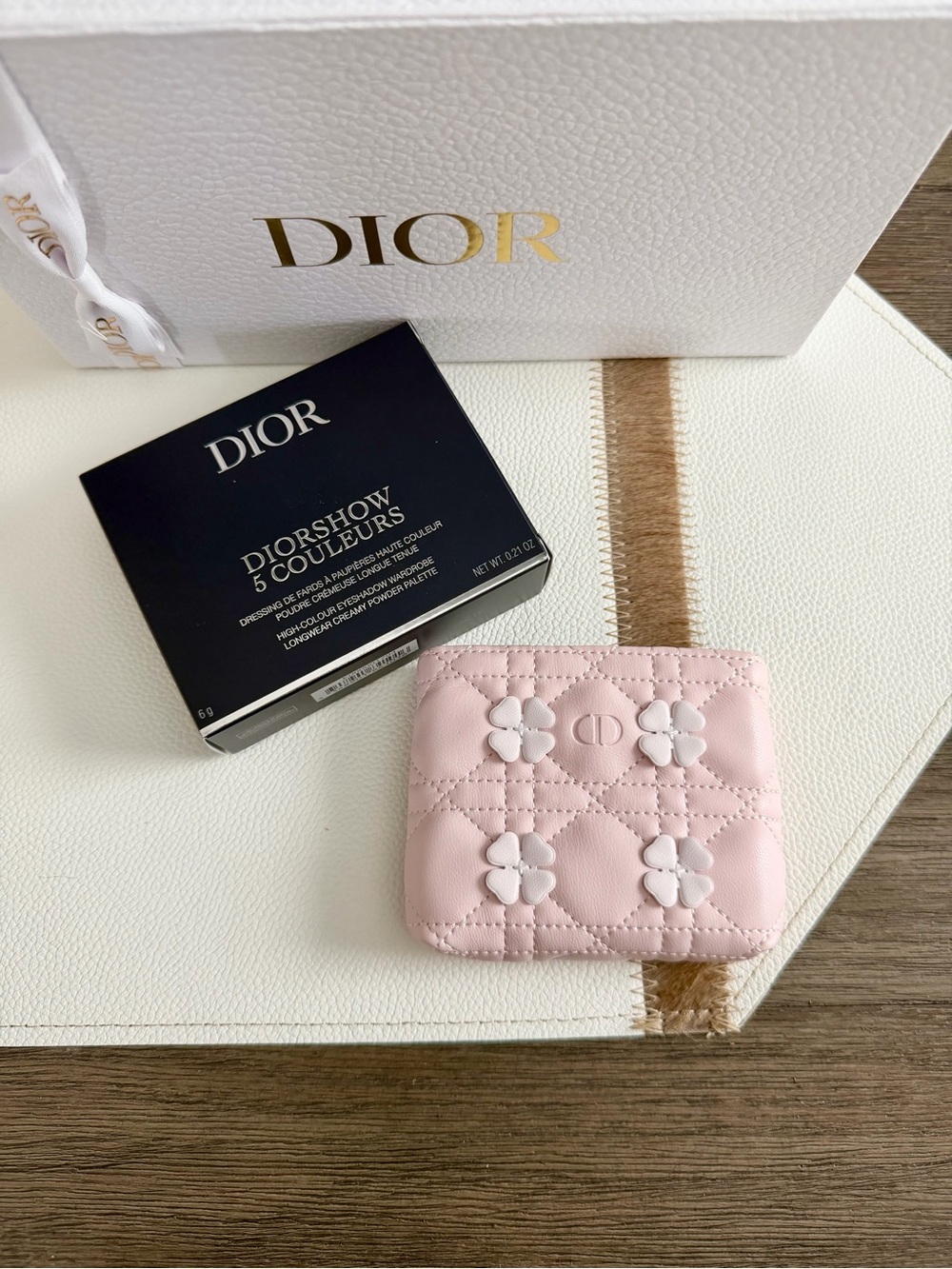 Dior 5-Color Eyeshadow Palette — Soft Pink & Rose Tones - Picture 2 of 4